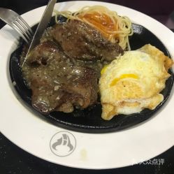 豪味來牛排 東區匯贏廣場店的美食之旅